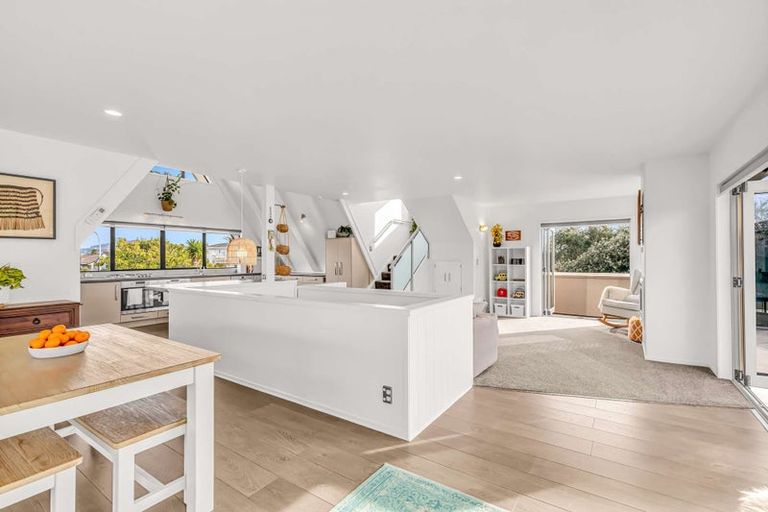 Photo of property in 25a Dickson Road, Papamoa Beach, Papamoa, 3118