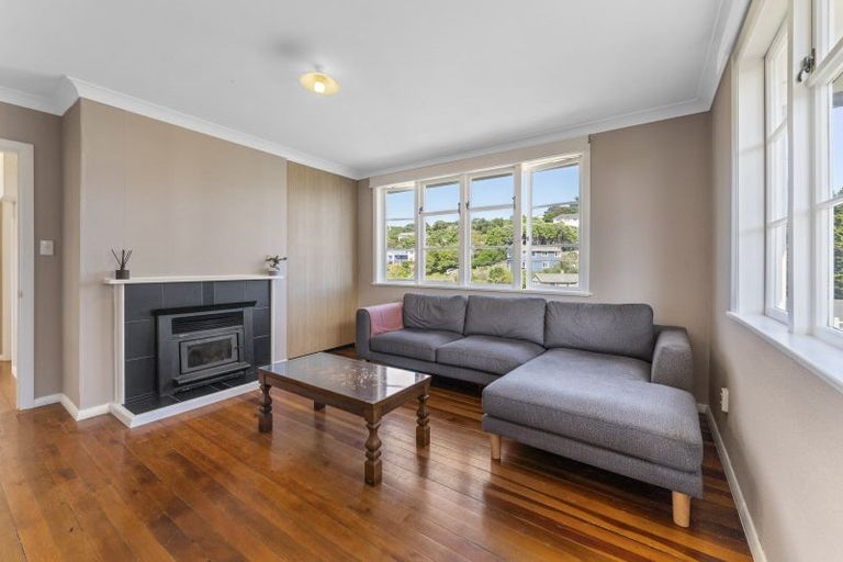 Photo of property in 19 Taupiri Crescent, Titahi Bay, Porirua, 5022