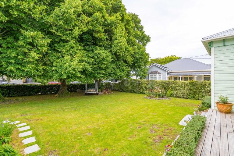 Photo of property in 206 Main Street, Greytown, 5712