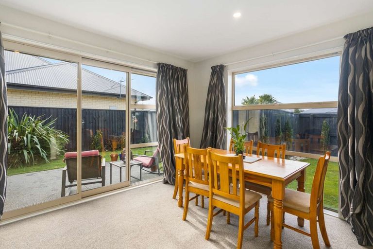 Photo of property in 13 Brockelbank Drive, Kaiapoi, 7630