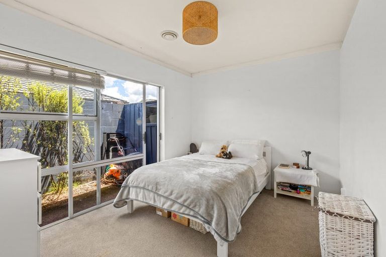 Photo of property in 1/73 Florence Avenue, Orewa, 0931