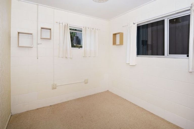 Photo of property in 3 Moera Place, Stanmore Bay, Whangaparaoa, 0932