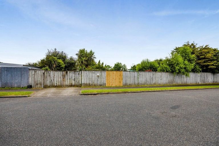 Photo of property in 50 Tawa Street, Hawera, 4610