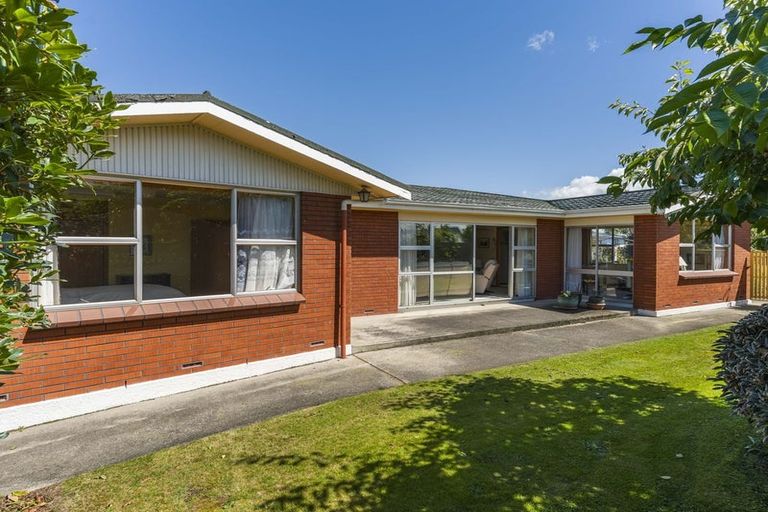 Photo of property in 14 Queen Street, Milton, 9220