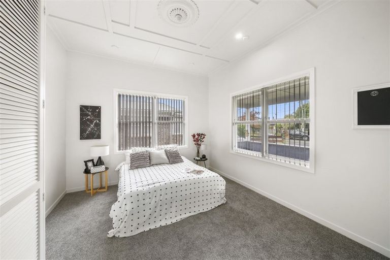 Photo of property in 15 Princes Street, Pukekohe, 2120