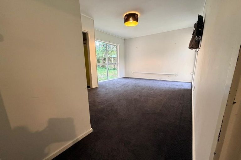 Photo of property in 68 Woodside Road, Massey, Auckland, 0614