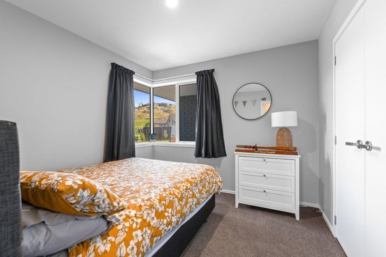 Photo of property in 12 Erlam Place, Matipo Heights, Rotorua, 3015