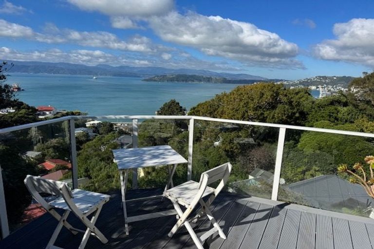 Photo of property in 48 Anne Street, Wadestown, Wellington, 6012