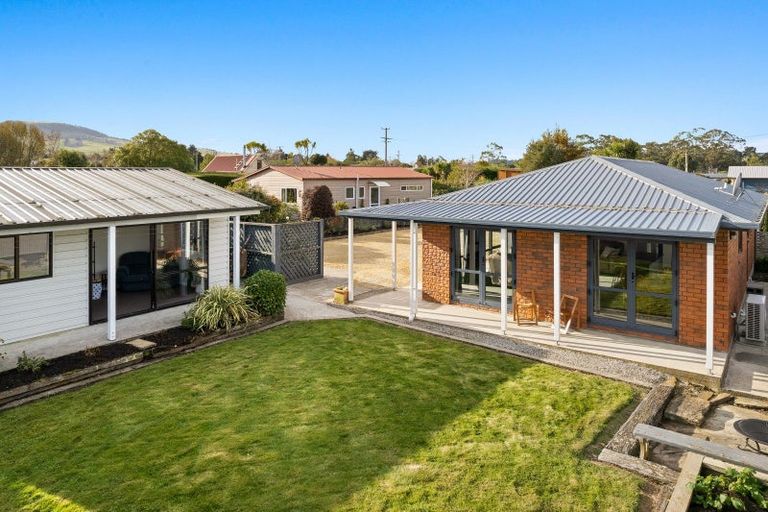Photo of property in 77 Beach Street, Saint Clair, Dunedin, 9012
