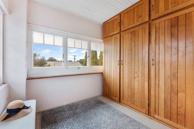 Photo of property in 12 Cambridge Street, Gonville, Whanganui, 4501