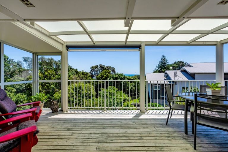 Photo of property in 30 Motukari Place, Onaero, Waitara, 4383