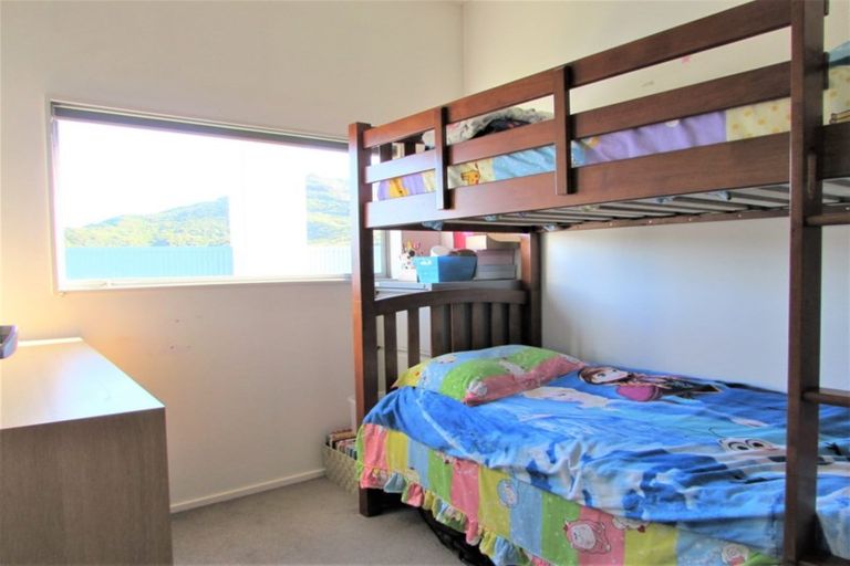 Photo of property in 64 Saddleback Grove, Karori, Wellington, 6012