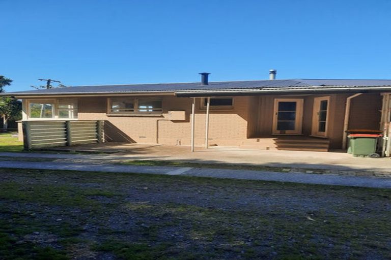 Photo of property in 8 Edward Street, Western Heights, Rotorua, 3015