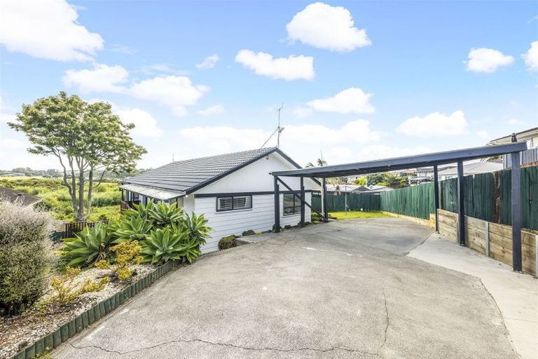 Photo of property in 36 Lendenfeld Drive, Papatoetoe, Auckland, 2025