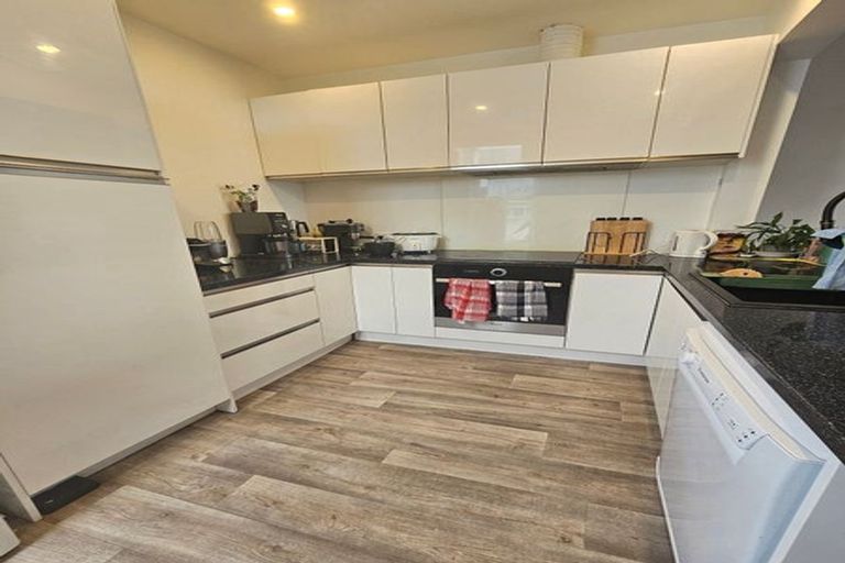 Photo of property in 9 Grosvenor Terrace, Wadestown, Wellington, 6012