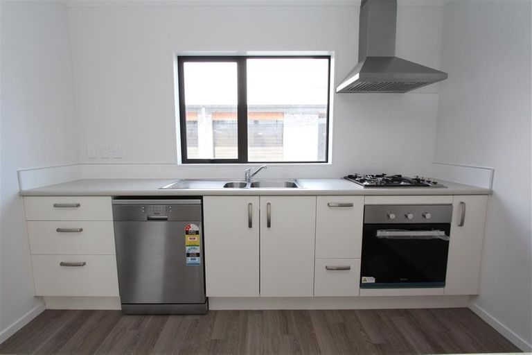 Photo of property in 9/3 Korimako Street, Frankton, Hamilton, 3204