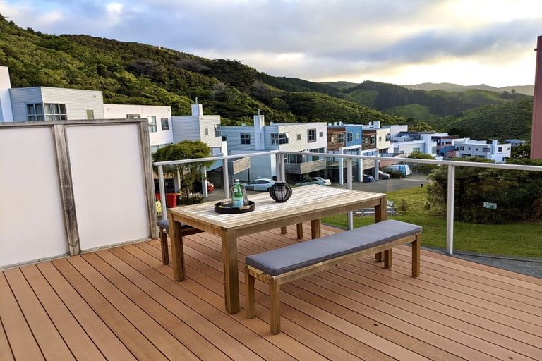 Photo of property in 54 Saddleback Grove, Karori, Wellington, 6012