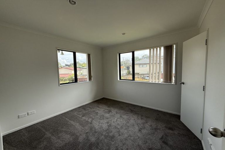 Photo of property in 54a7a Powrie Street, Glenfield, Auckland, 0629