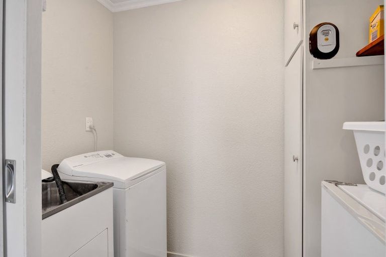 Photo of property in 38 Glamis Avenue, Bell Block, New Plymouth, 4312