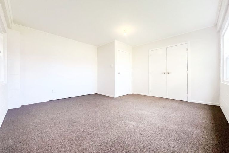 Photo of property in 12 Megan Avenue, Pakuranga Heights, Auckland, 2010