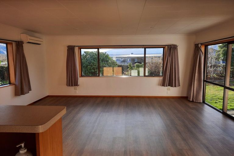 Photo of property in 68 Warren Street, Wanaka, 9305