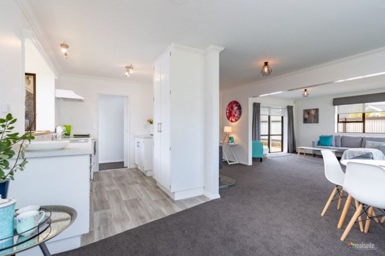 Photo of property in 27f2- Merton Street, Trentham, Upper Hutt, 5018