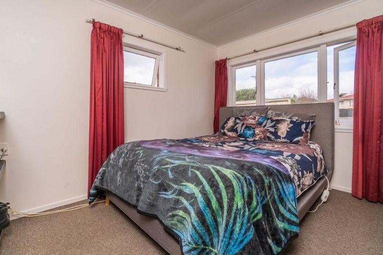 Photo of property in 9 Kiwi Place, Pukekohe, 2120