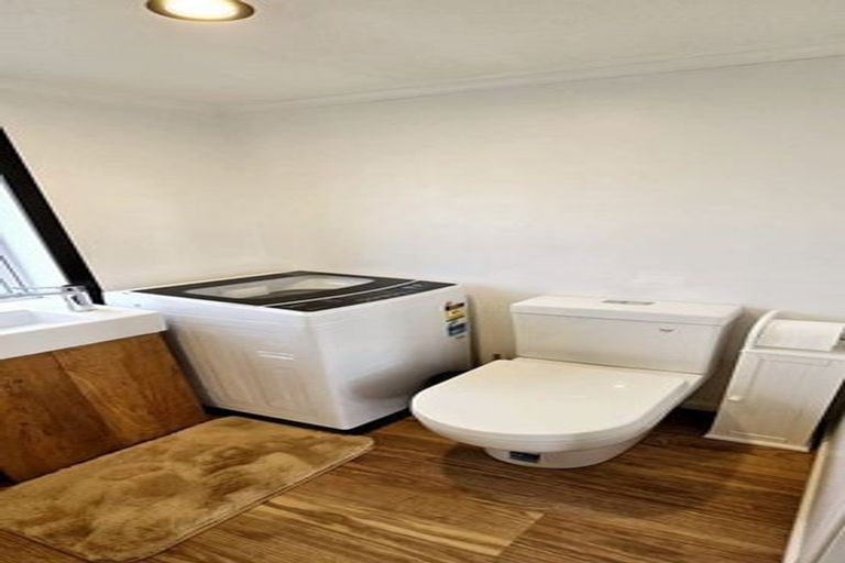 Photo of property in 23 Jenny Lane, Waiuku, 2123