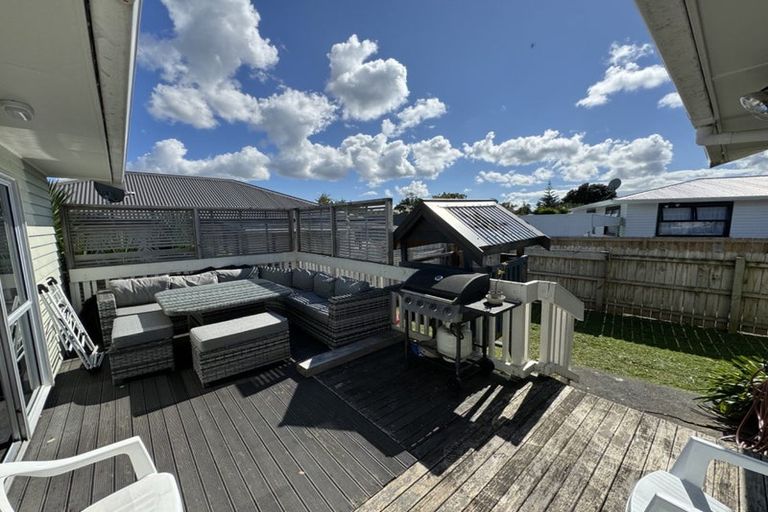 Photo of property in 32 Fairlight Place, Manurewa, Auckland, 2102