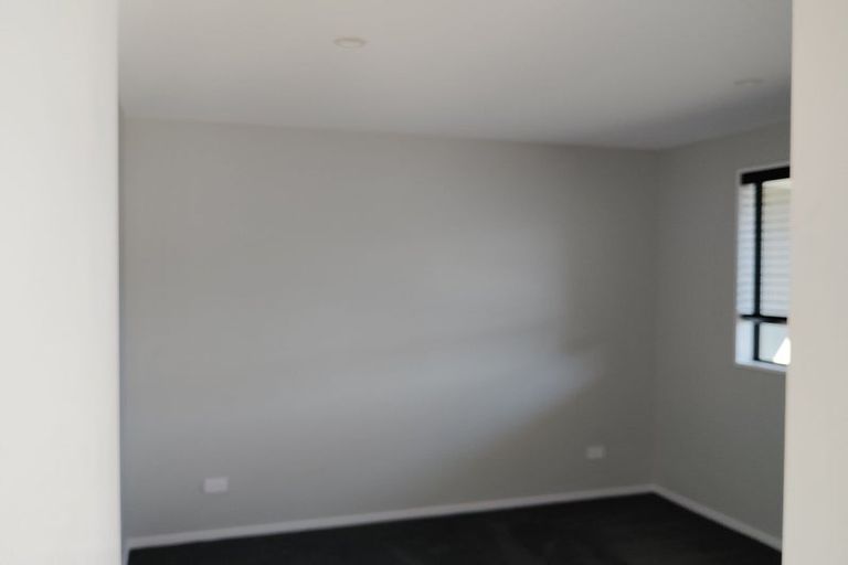 Photo of property in 8 Tahi Street, Albert Town, Wanaka, 9305