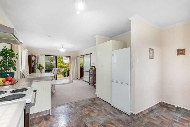 Photo of property in 53 Bush Road, Mosgiel, 9024