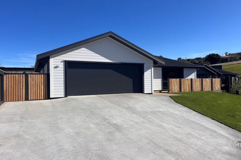 Photo of property in 7 Tapley Close, Halfway Bush, Dunedin, 9010