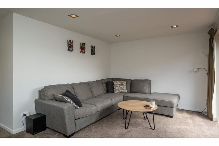 Photo of property in 65a Cleveland Street, Edgeware, Christchurch, 8013