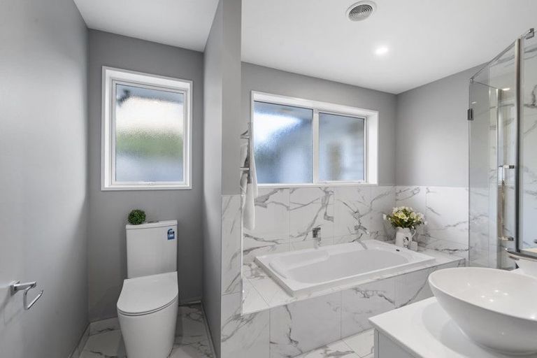 Photo of property in 14 Donovan Place, Aidanfield, Christchurch, 8025