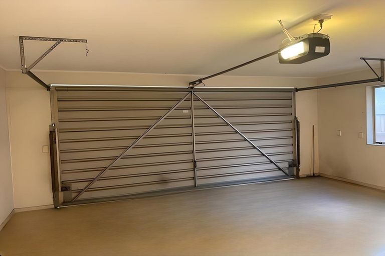 Photo of property in 11 Ayrshire Drive, Grandview Heights, Hamilton, 3200