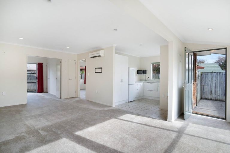 Photo of property in Holdsworth Villas, 46/2 William Donald Drive, Solway, Masterton, 5810