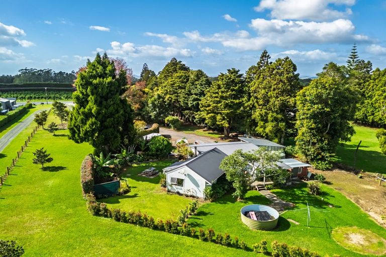 Photo of property in 2323 State Highway 10, Waipapa, Kerikeri, 0295