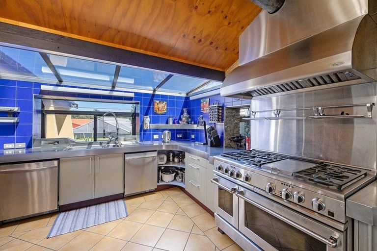 Photo of property in 123 Jesmond Road, Karaka, Drury, 2578