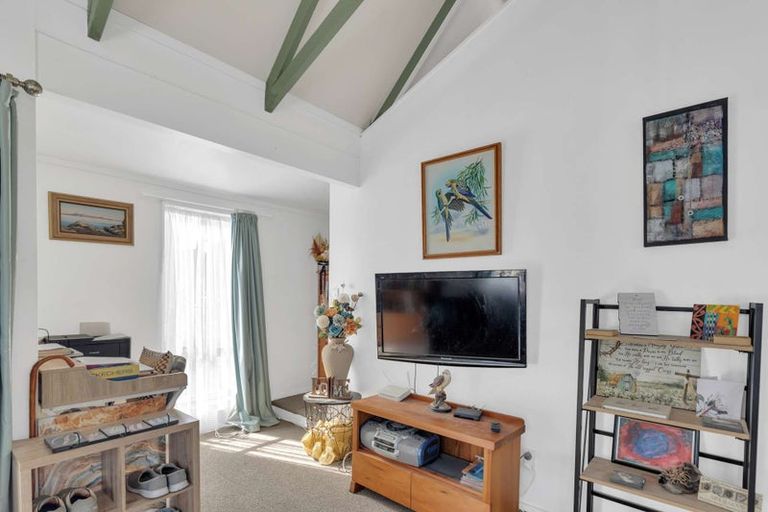 Photo of property in 23 Manuka Street, Castlecliff, Whanganui, 4501