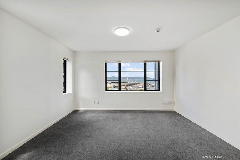 Photo of property in Westhaven Apartments, 24/127u Molesworth Street, Thorndon, Wellington, 6011