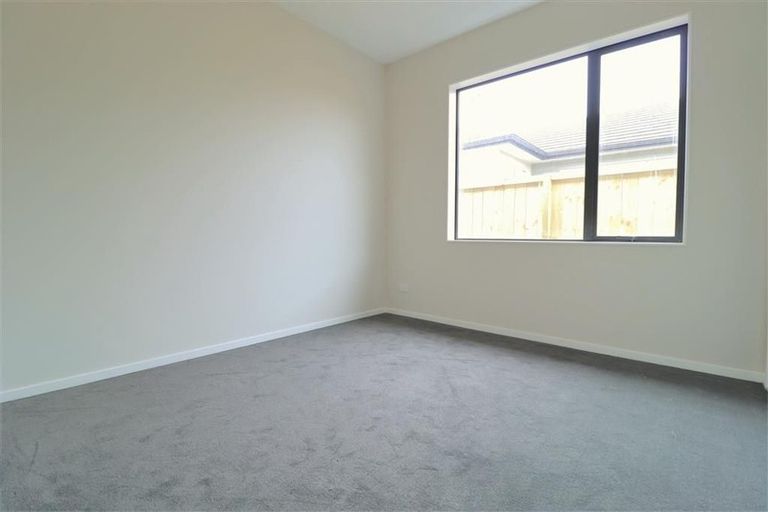 Photo of property in 3 Parton Road, Pukekohe, 2120