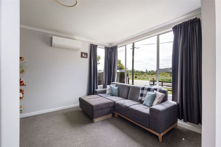 Photo of property in 103 Johns Road, Northwood, Christchurch, 8051