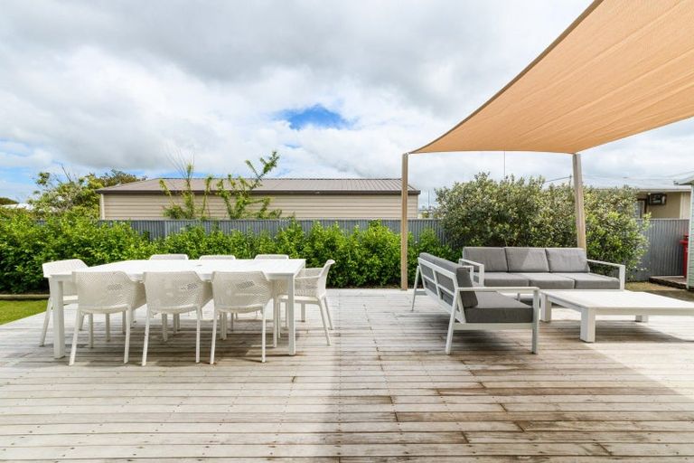 Photo of property in 44 Sherwill Street, Feilding, 4702