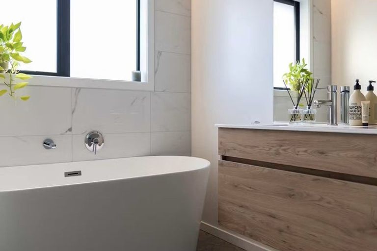 Photo of property in 6 Kiwi Close, Clyde, 9391