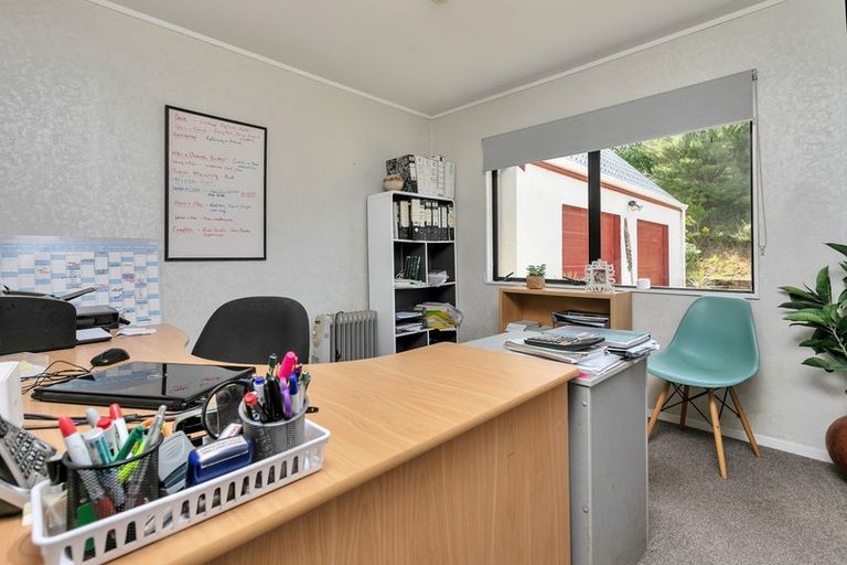 Photo of property in 75 Pipitiwai Drive, Helensville, Kaukapakapa, 0871