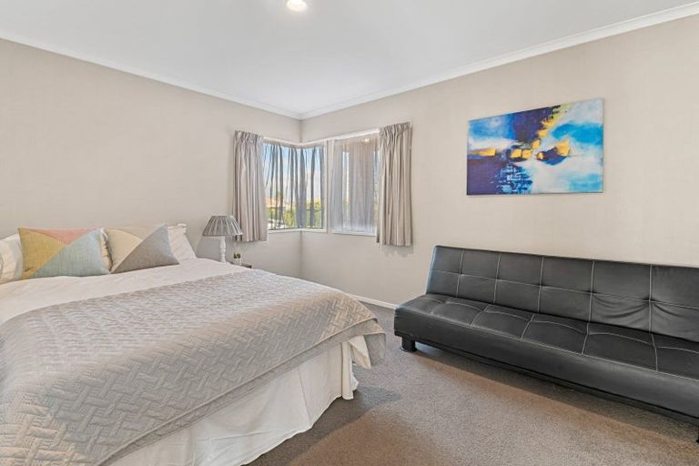 Photo of property in 12a Frisken Place, Lynmore, Rotorua, 3010