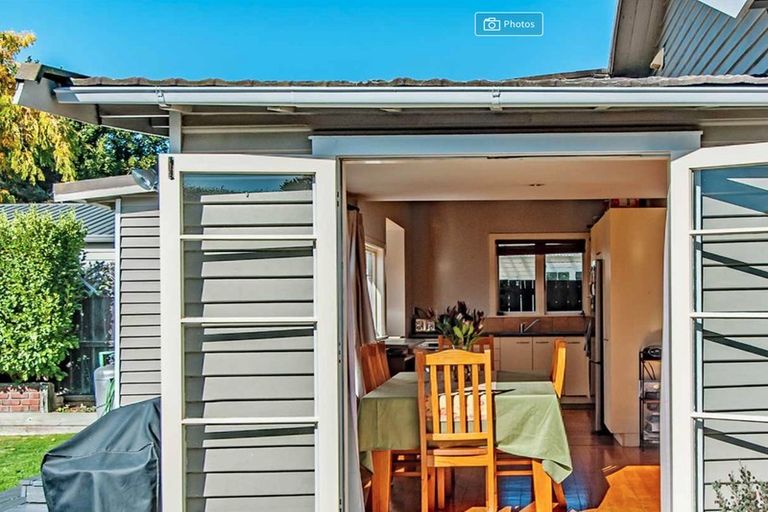 Photo of property in 12 Jacobs Street, St Albans, Christchurch, 8014