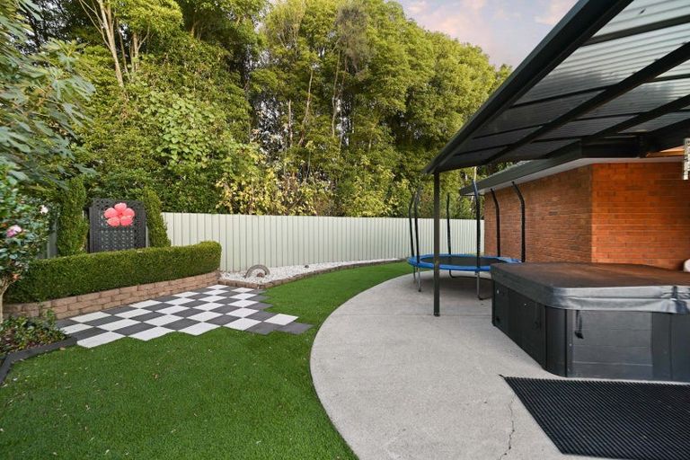 Photo of property in 13 Makepeace Place, Flagstaff, Hamilton, 3210