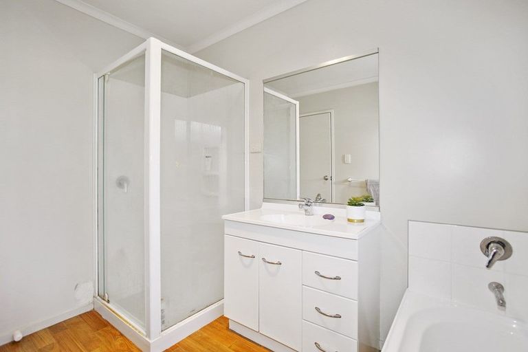 Photo of property in 13 Hooper Avenue, Pukekohe, 2120