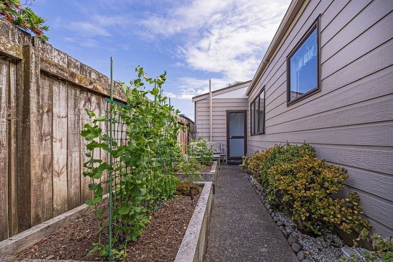 Photo of property in 7a Lee Street, Whitianga, 3510